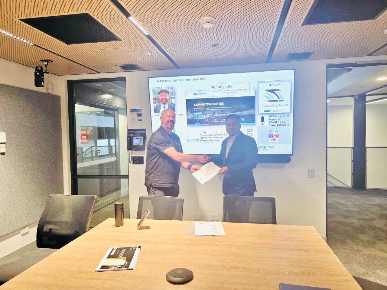 Certificate session and handshake with Professor Graham Currie FTSE, Chair in Public Transport — Monash University